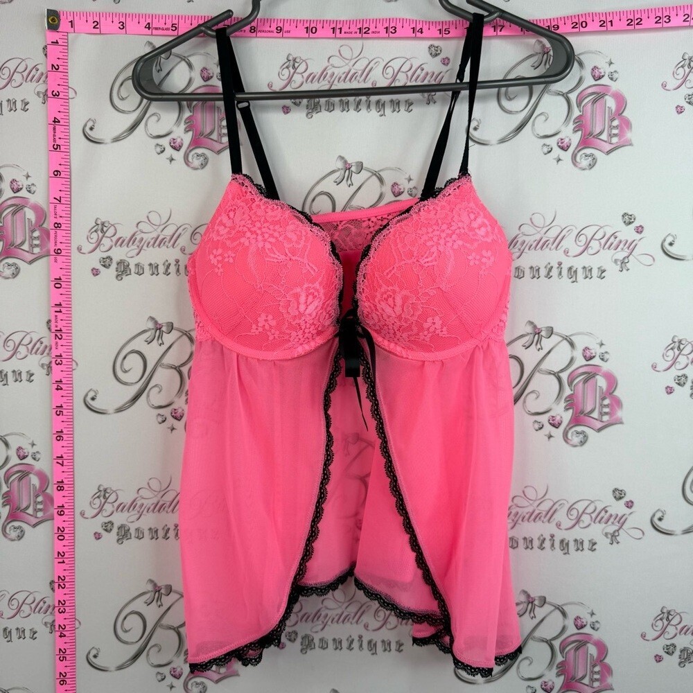 La SENZA tank top flowy Hot Pink Lace & Mesh Babydoll Chemise with Black Trim